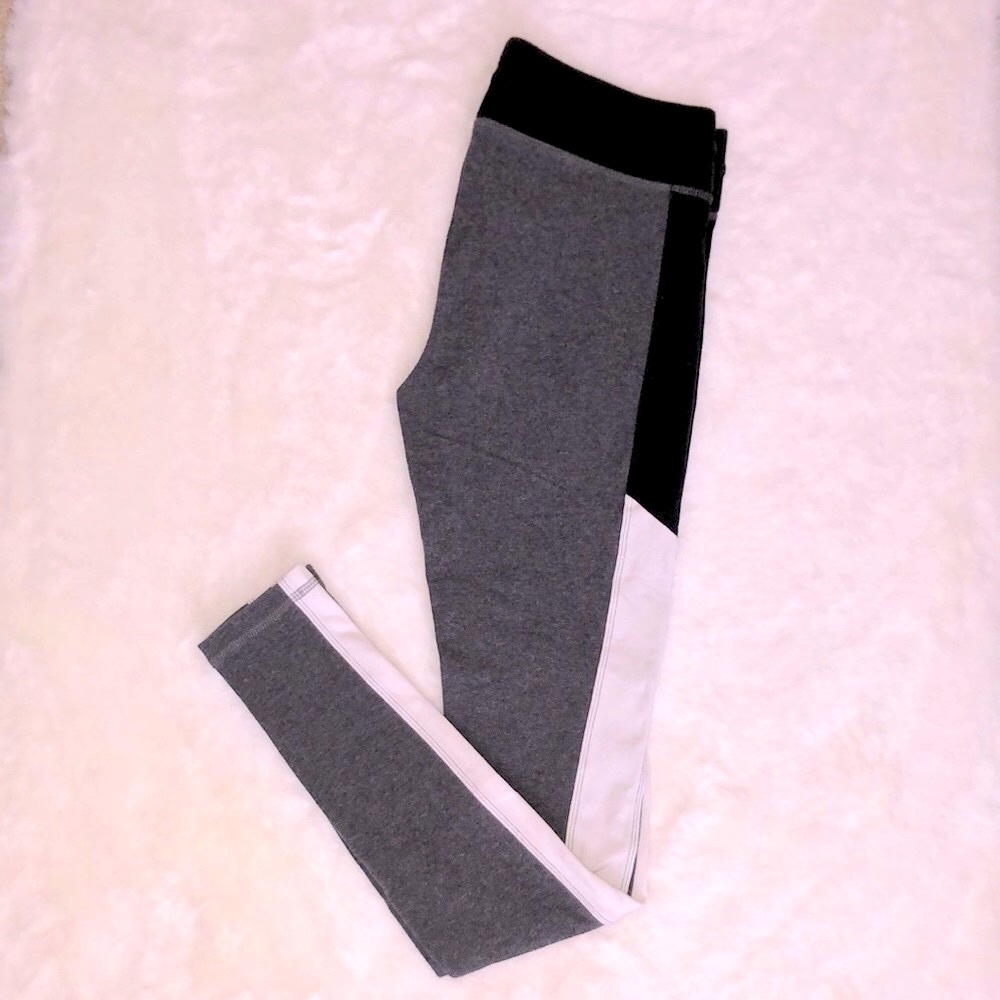 Reebok Leggings (EUC)
